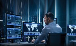 SİBER SUÇLAR HIZLA ARTIYOR